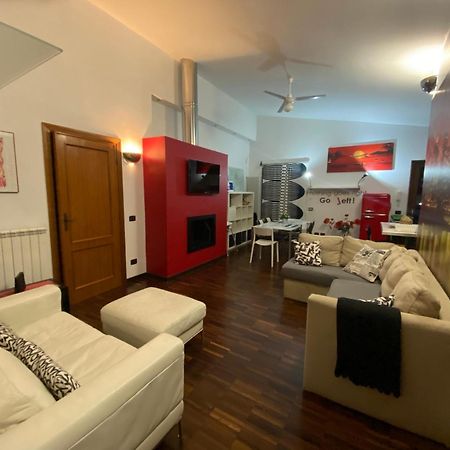 Appartamento Casa Cirella Near Anagnina Metro Roma Esterno foto